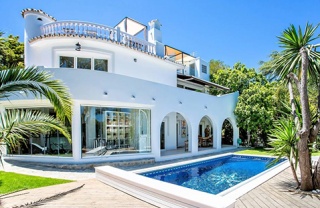 The Hive - Villa Saigon